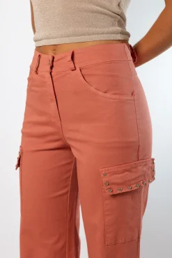 Pantalón Cargo Tachuelas Melocotón
